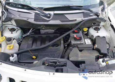 2013 Jeep Patriot Latitude z USA, uszkodzony, nr VIN 1C4NJRFBXDD248058